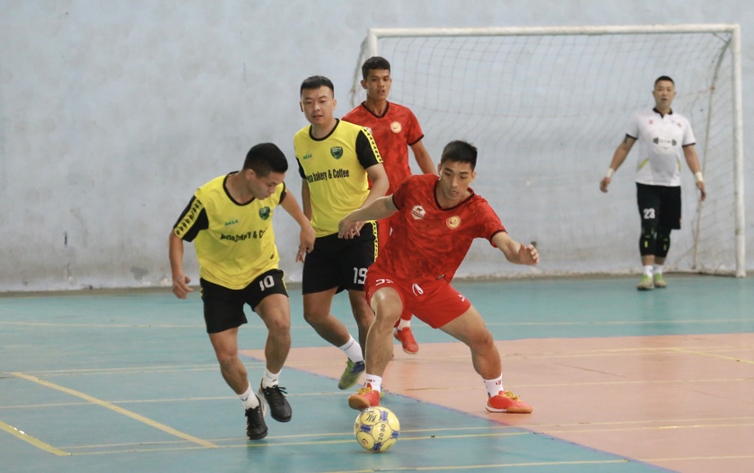 20 đội bóng tranh chức vô địch Giải Futsal tỉnh Gia Lai