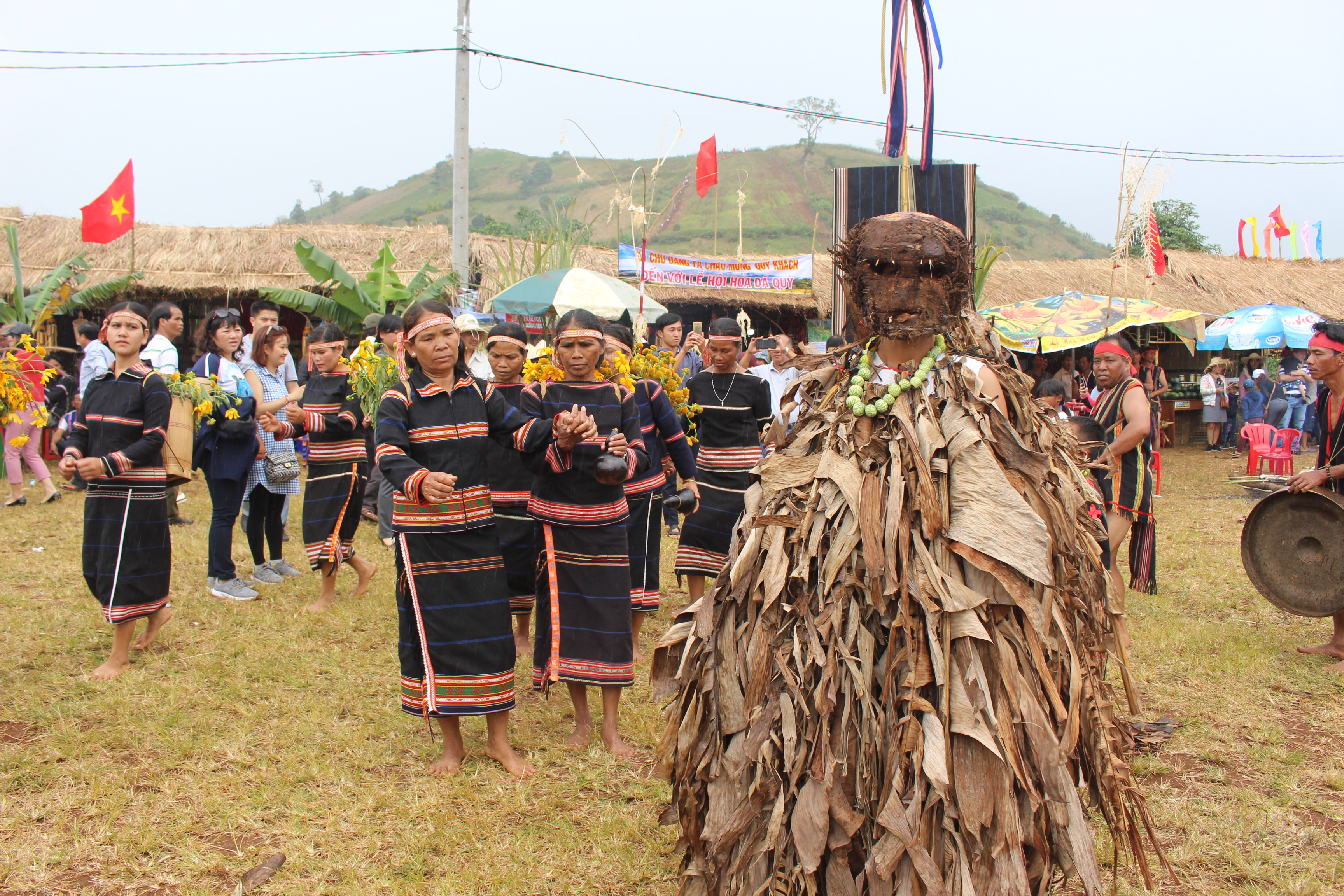 Huyện Chư Păh tổ chức Lễ hội hoa dã quỳ - núi lửa Chư Đang Ya năm 2018 với nhiều hoạt động hấp dẫn