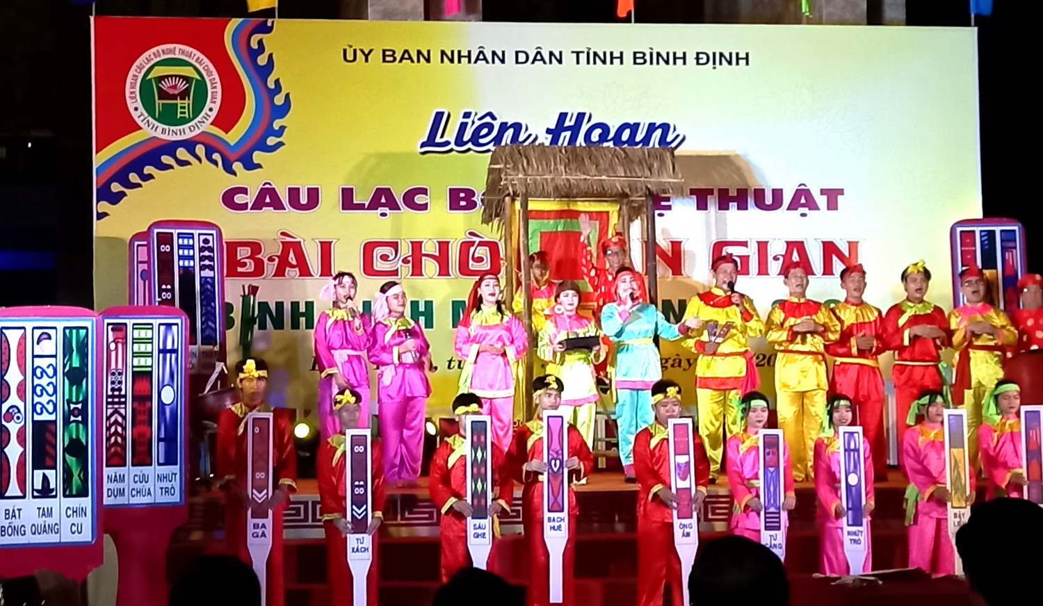 LienHoanBaiChoi2022 01
