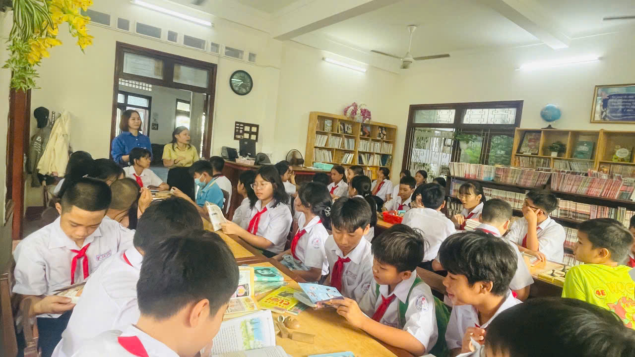 SinhHoatNgoaiKhoaTVT 02