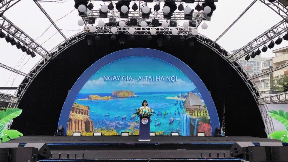 NgayGLaiTaiHaNoi01