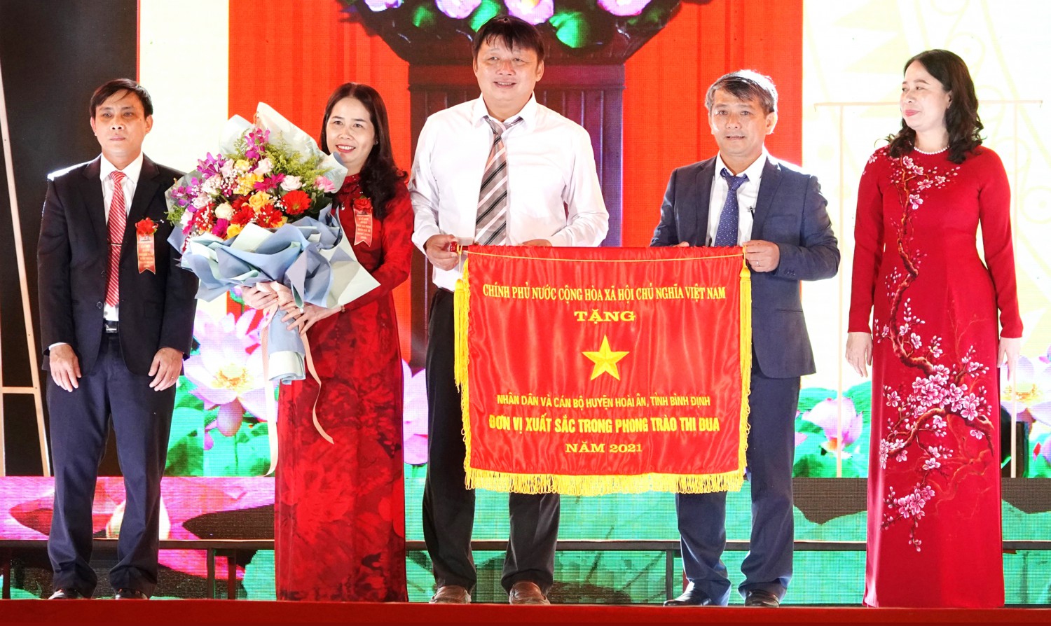 50NamGpHUyenHoaiAn 03