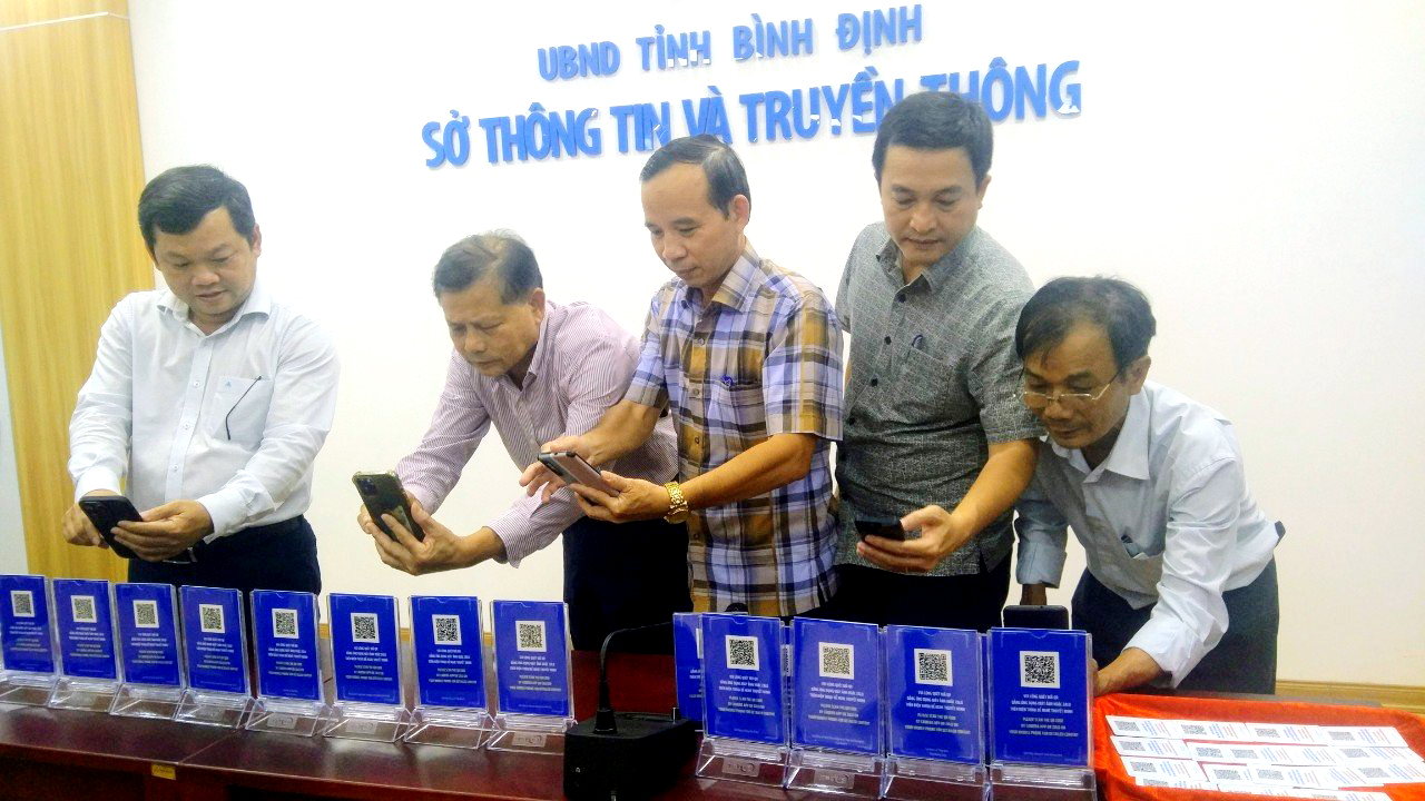 QuetMaQRHoTroThuyetMinh02